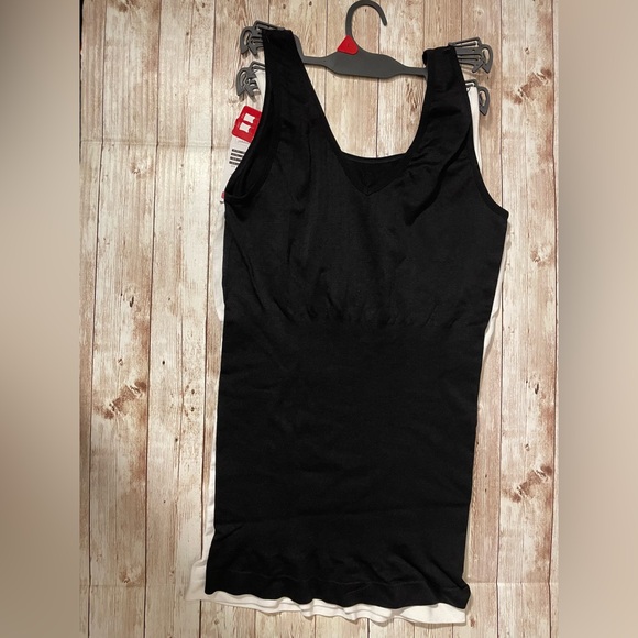 🆕 2PC Skinny Girl Skinnygirl Women's Scoop Neck Seamless Shaping Camisole 2-Pack - Picture 10 of 14